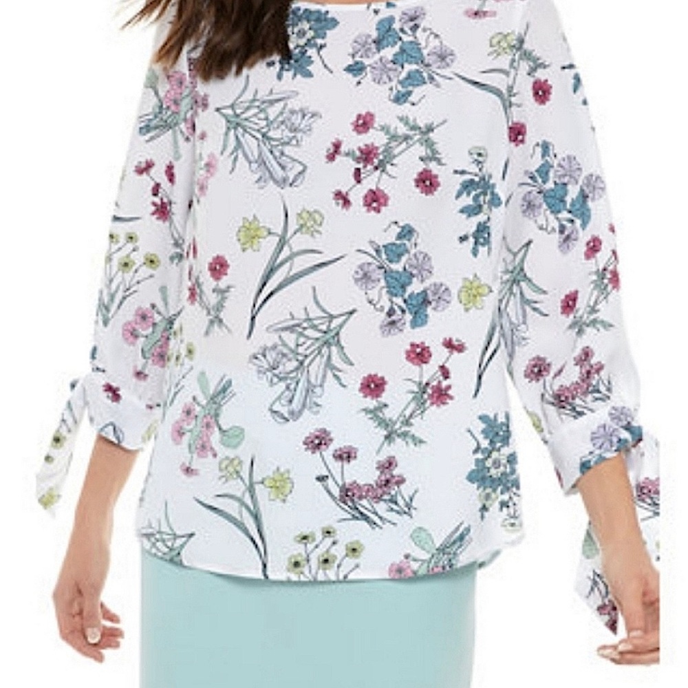 NWT Nine West Lily Magnolia Springs Blouse